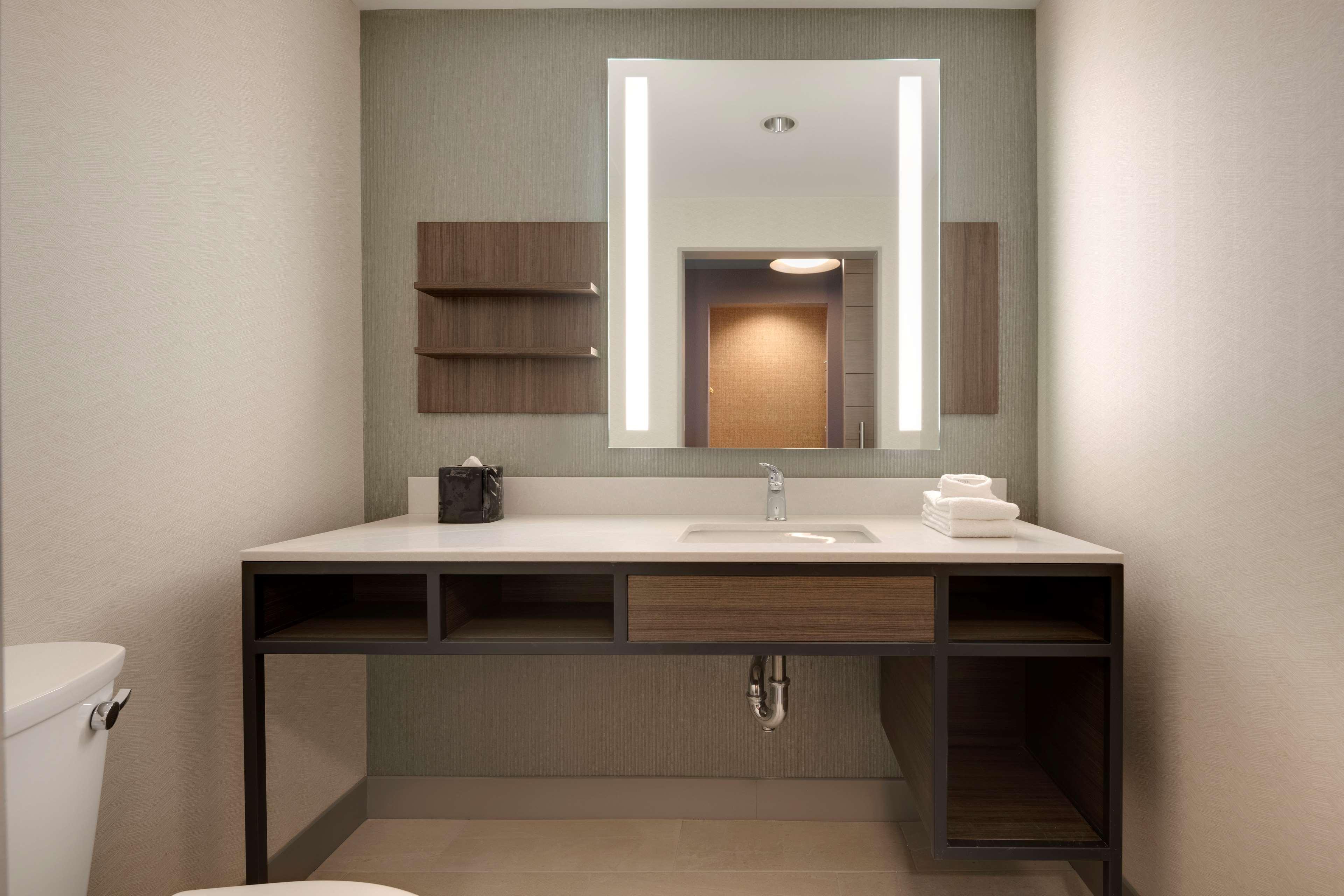 Hilton Garden Inn Haymarket Εξωτερικό φωτογραφία