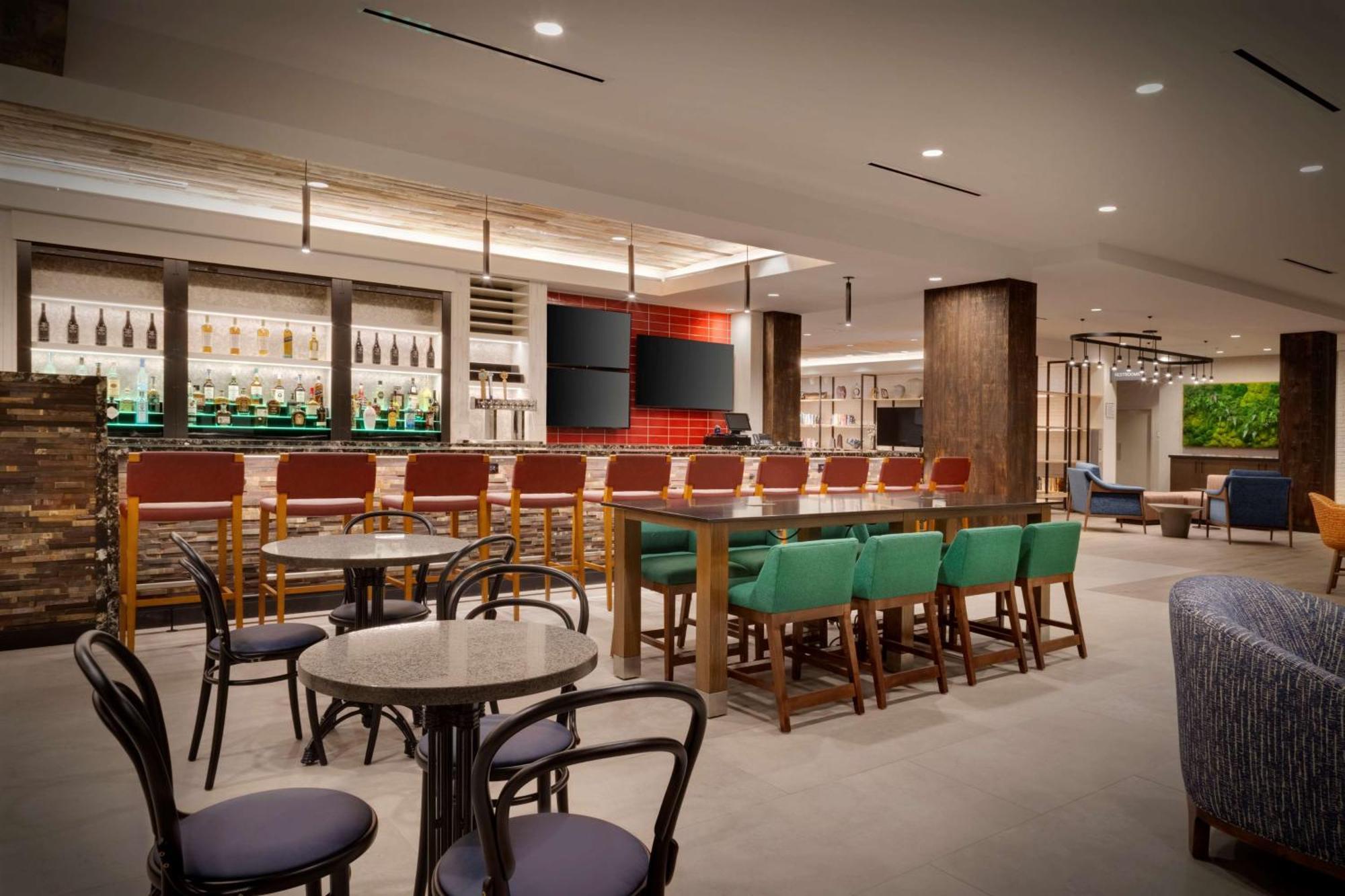 Hilton Garden Inn Haymarket Εξωτερικό φωτογραφία